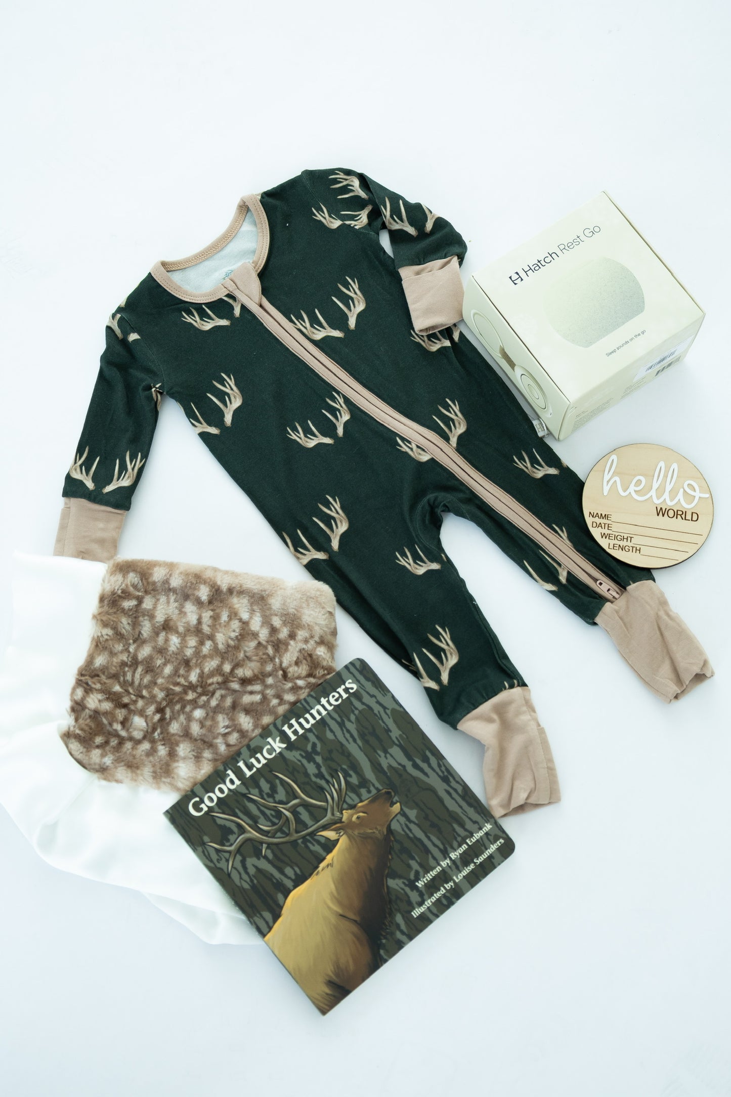 Big Buck Hunter Boys Newborn Gift Box
