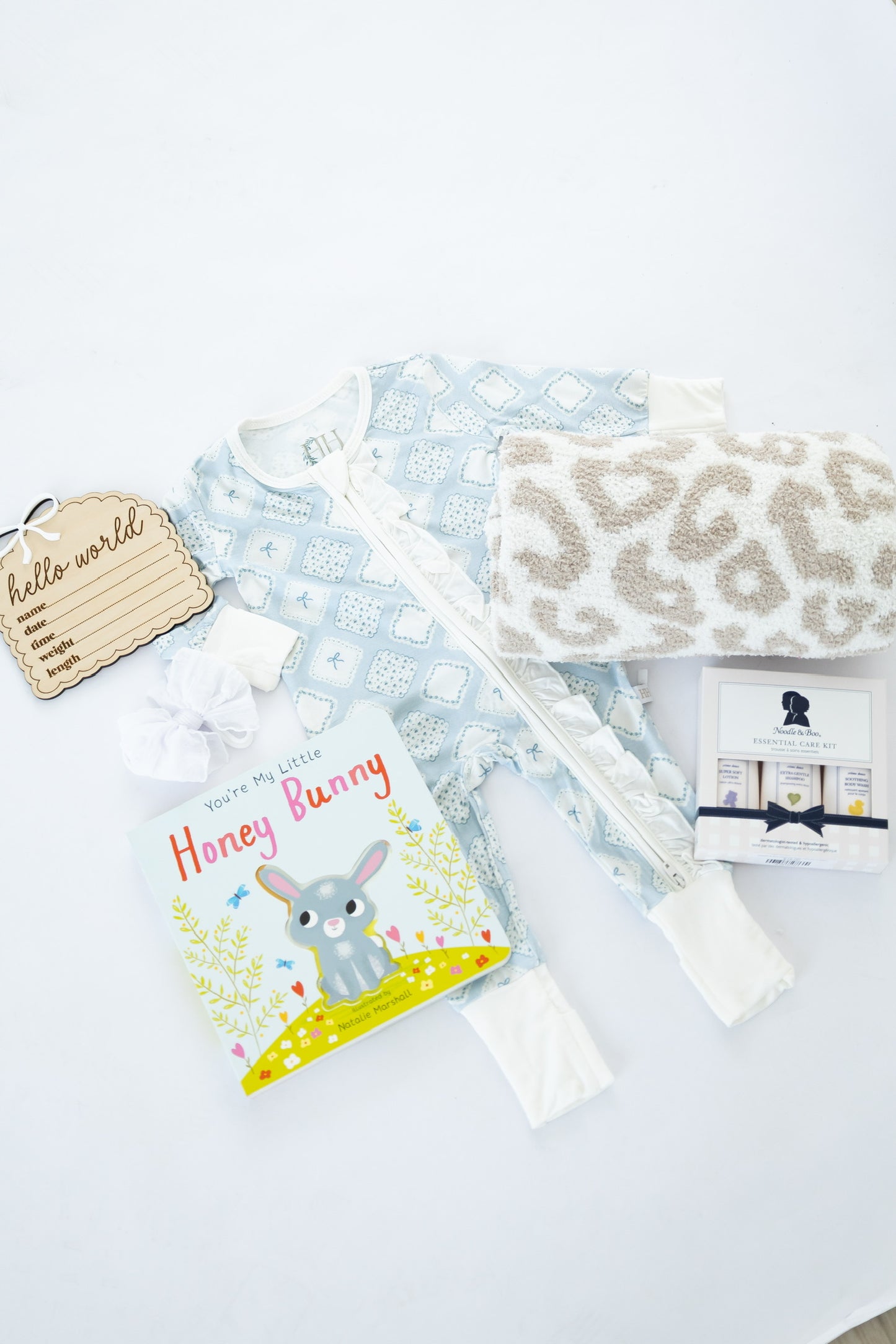 Honey Bunny Girls Newborn Gift Box