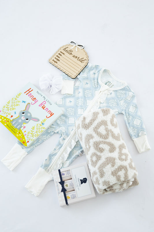 Honey Bunny Girls Newborn Gift Box