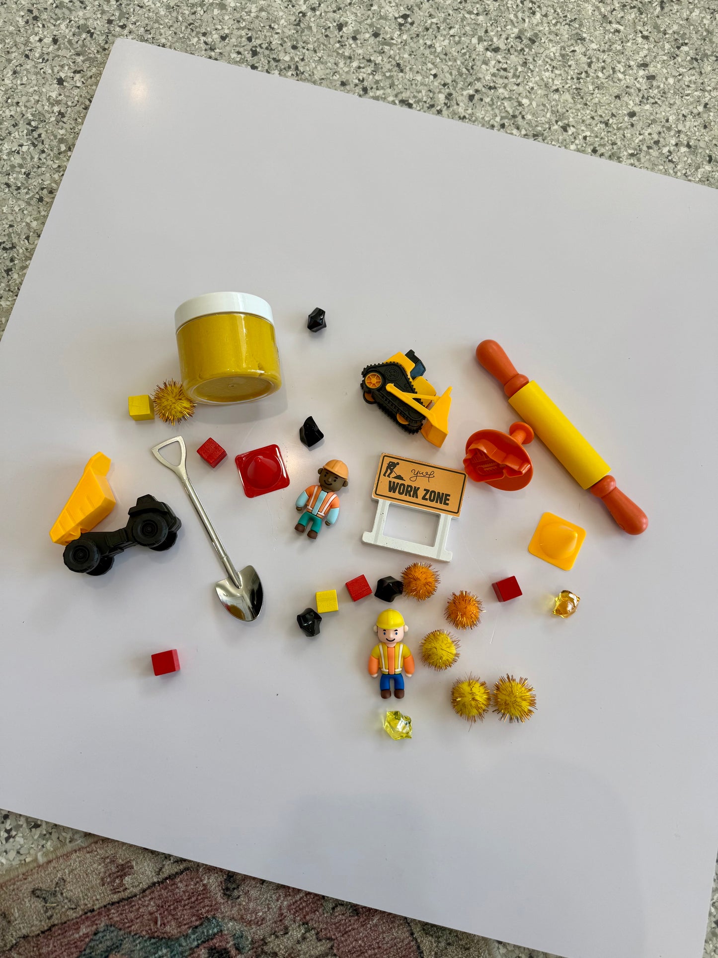 YWF Construction Sensory Dough Kit