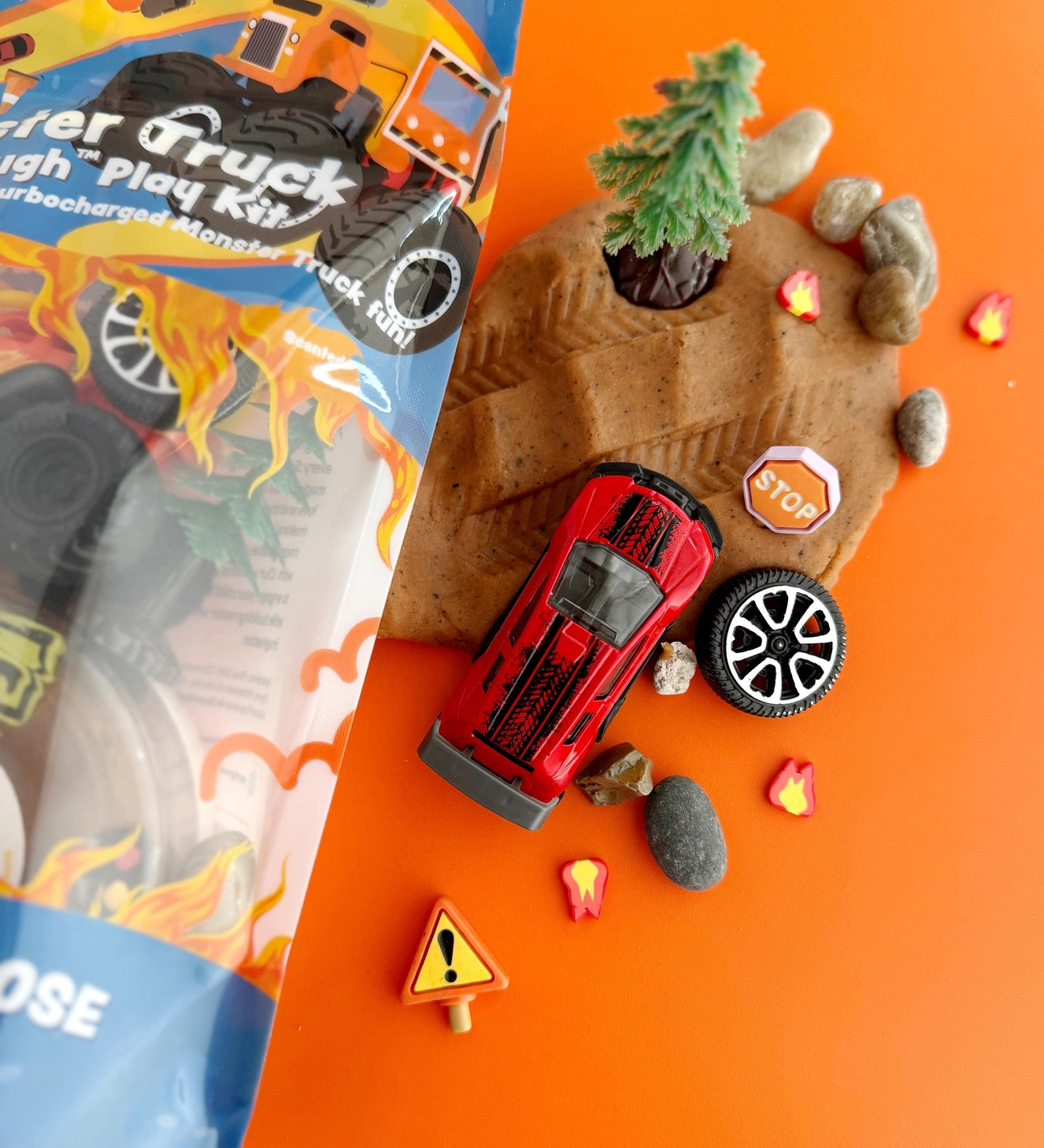 Monster Truck Dough Play Kit